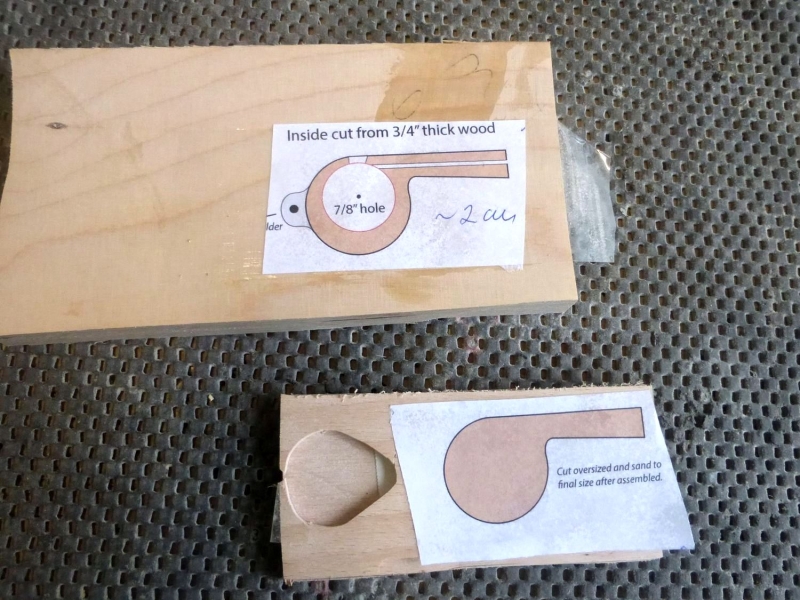 2 Stück Notfallpfeife 120dB - Titan Signalpfeife Outdoor Camping