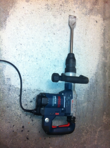 neuer Boden für die Werkstatt : Nussbaum Laminat Nutzungsklasse 33