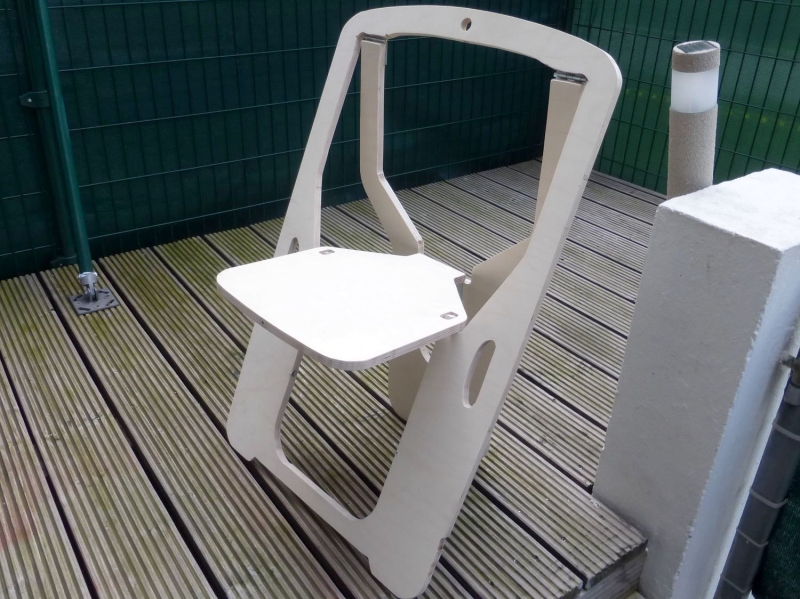 Platzsparender Klappstuhl Prototyp Bauanleitung zum Selberbauen 1