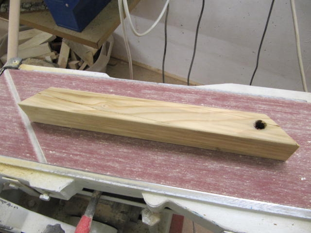 Gartenschlauchaufbewahrung - Bauanleitung zum Selberbauen - 1-2-do.com