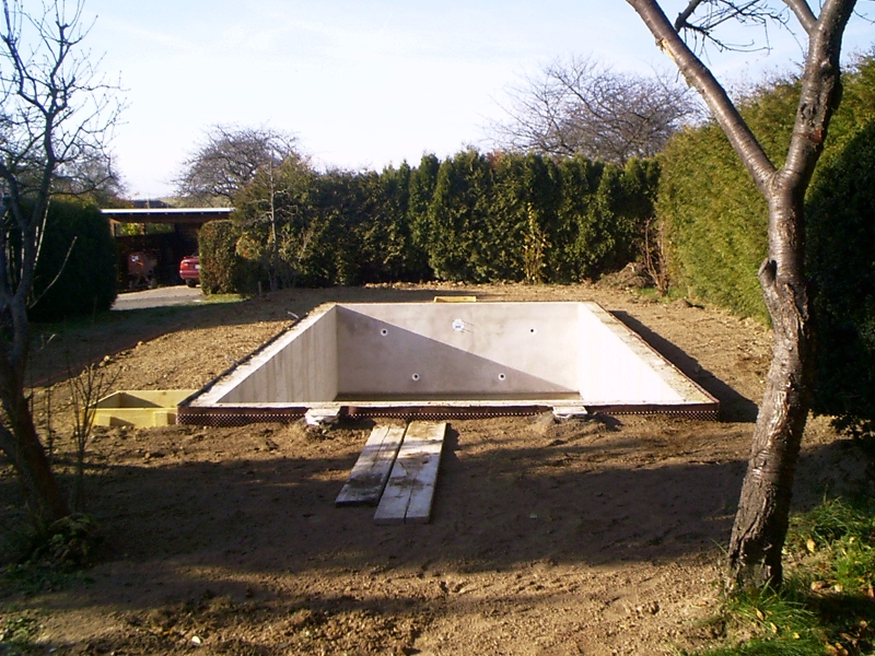 Schwimmbad / Aussenpool selber bauen Bauanleitung zum Selberbauen 1