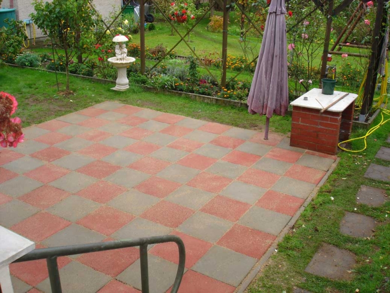 Terrasse im Schachbrett-Muster - Bauanleitung zum Selberbauen - 1-2-do