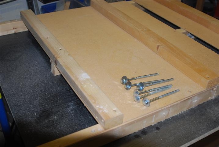 Deckenutensilo - Werkzeug an die Decke hängen - Bauanleitung zum